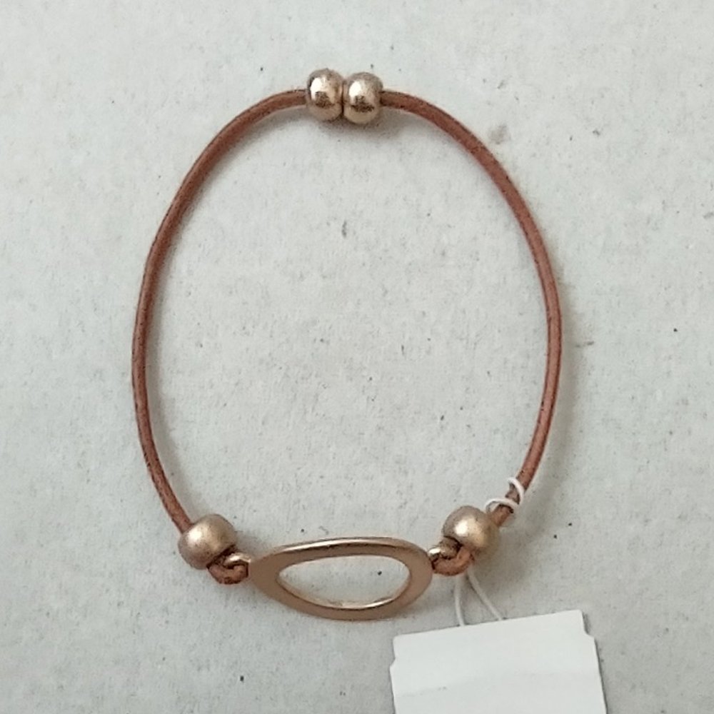 MBellish Brushed Gold and Leather Bracelet